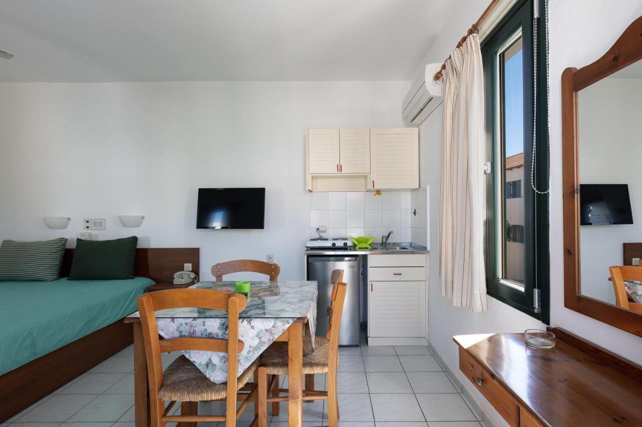 Konaki Studios & Apartments Panormos  Luaran gambar