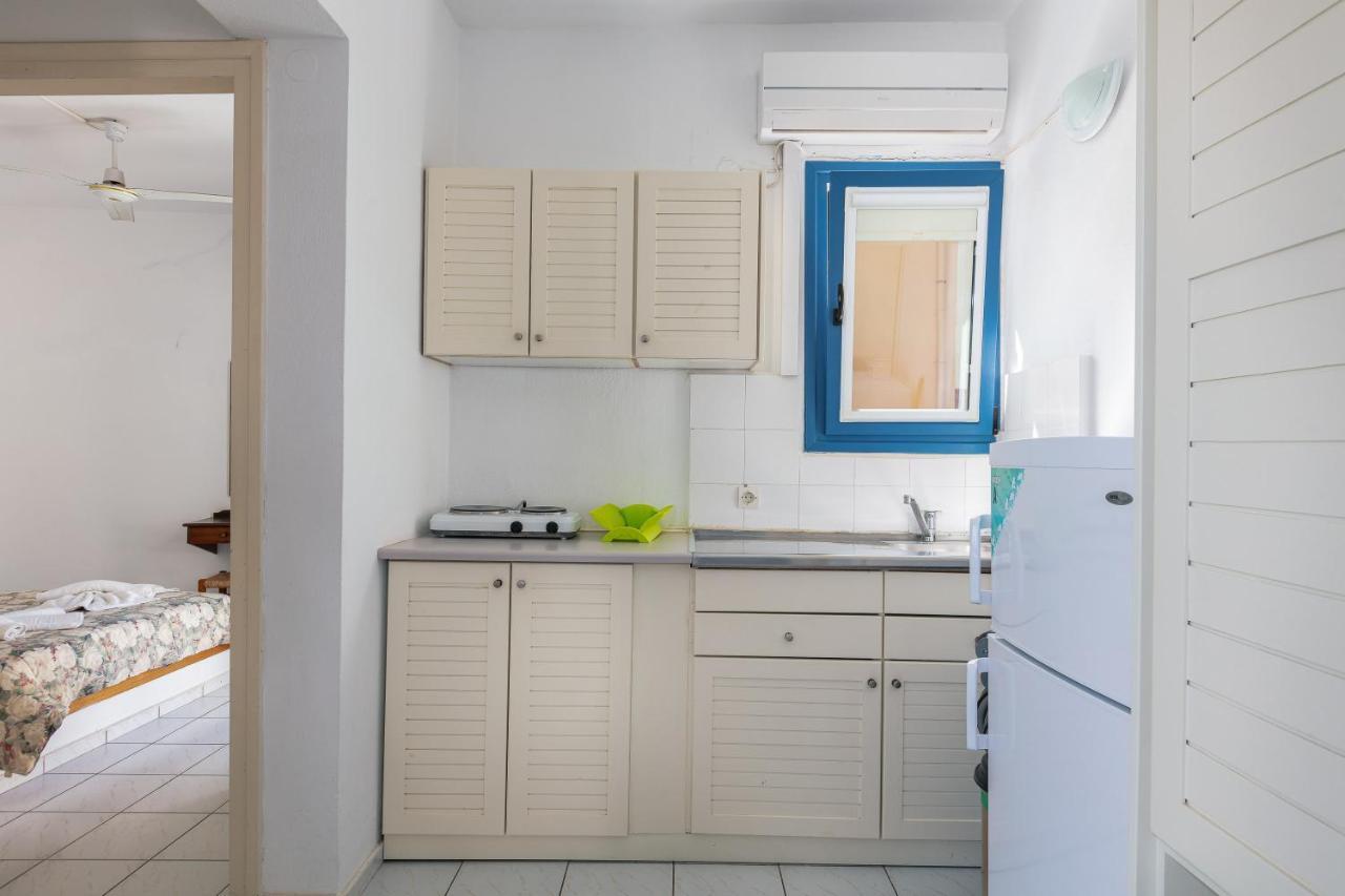 Konaki Studios & Apartments Panormos  Luaran gambar